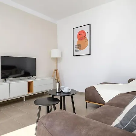 House Leny By Istrialux *