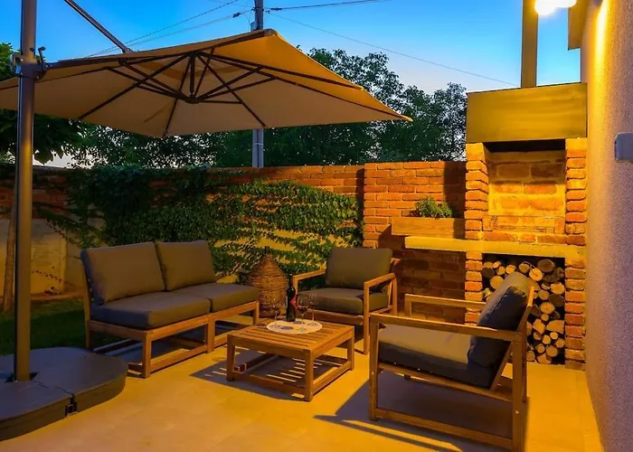 House Leny By Istrialux Villa